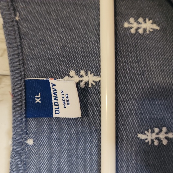 🥳Old Navy Blue and White Chambray Embroidered Dress XL - Picture 2 of 8